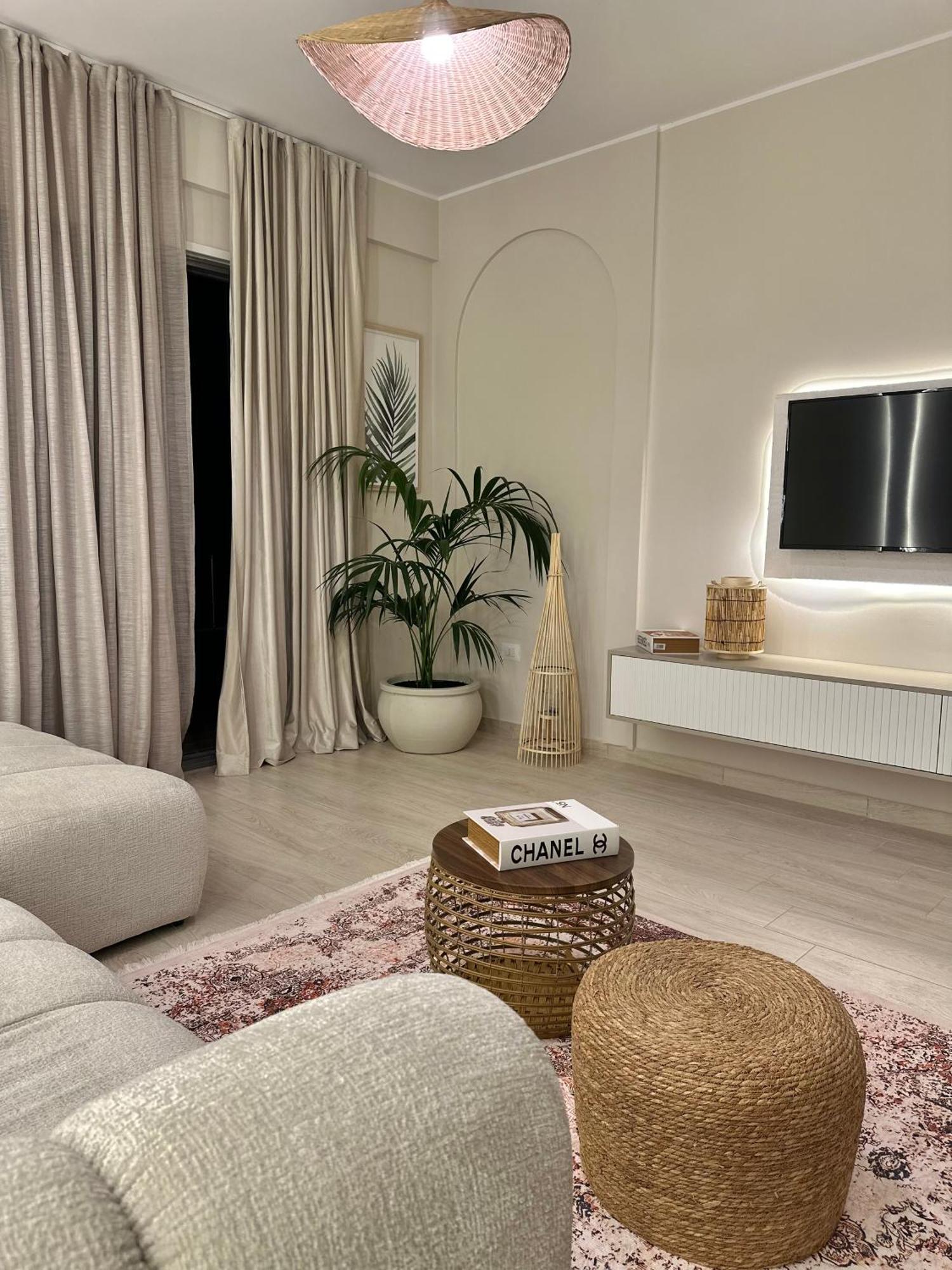 Duplex Lungomare Suites Vlorë Exterior foto